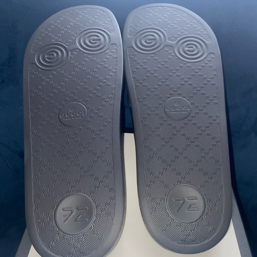 ❌SOLD❌GUCCI WEB BOW RED & GREEN SATIN/RUBBER SANDALS SLIDES SZ 11 US 41 W/BOX - Picture 9 of 10